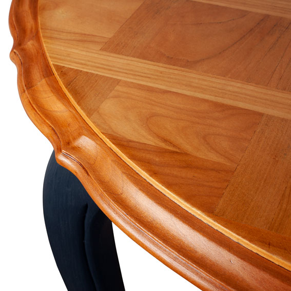 détail de la table ronde