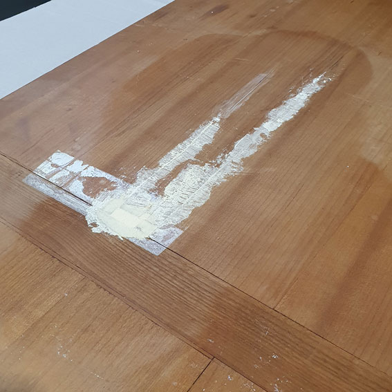 Réparation d'une rallonge de table à manger