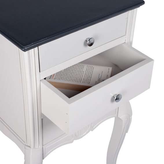 autres détail de la table de nuit grise