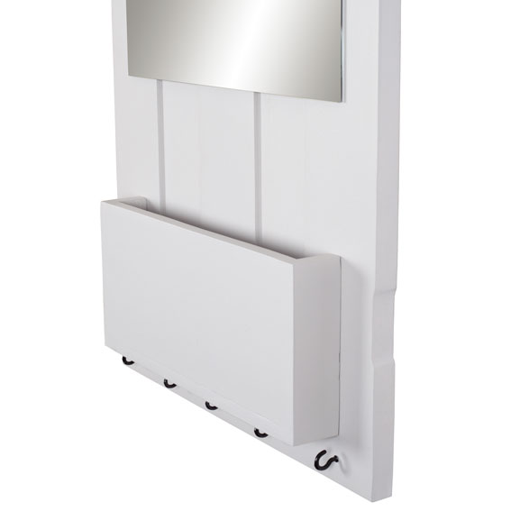 détail du rangement du miroir relookée