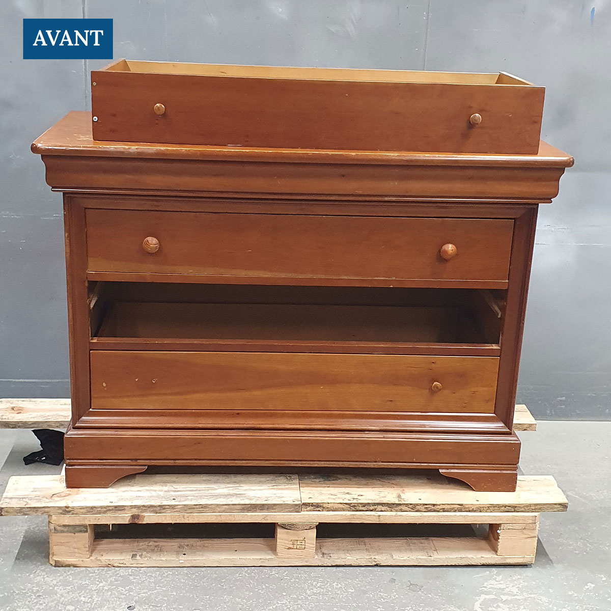 commode non restaurée
