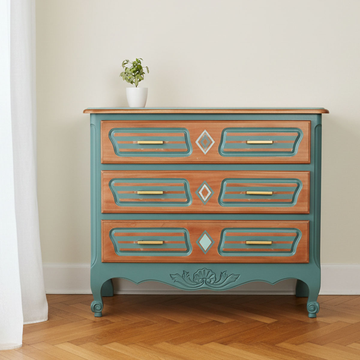 commode ancienne Louis XV relookée vert Agave