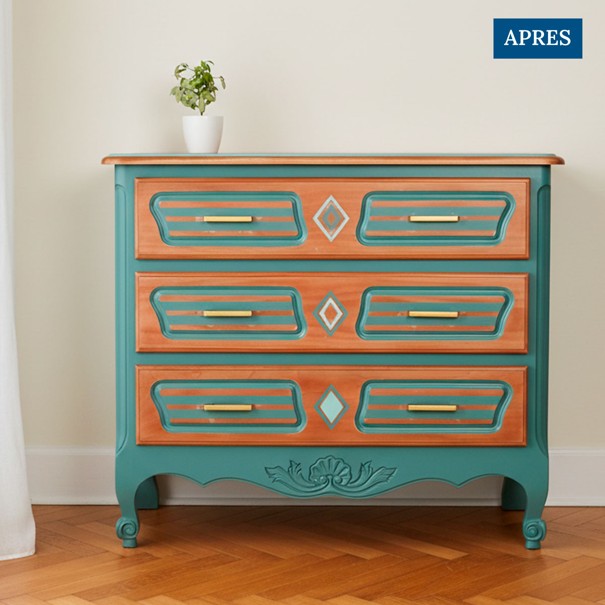 commode Louis XV relookée vert Agave